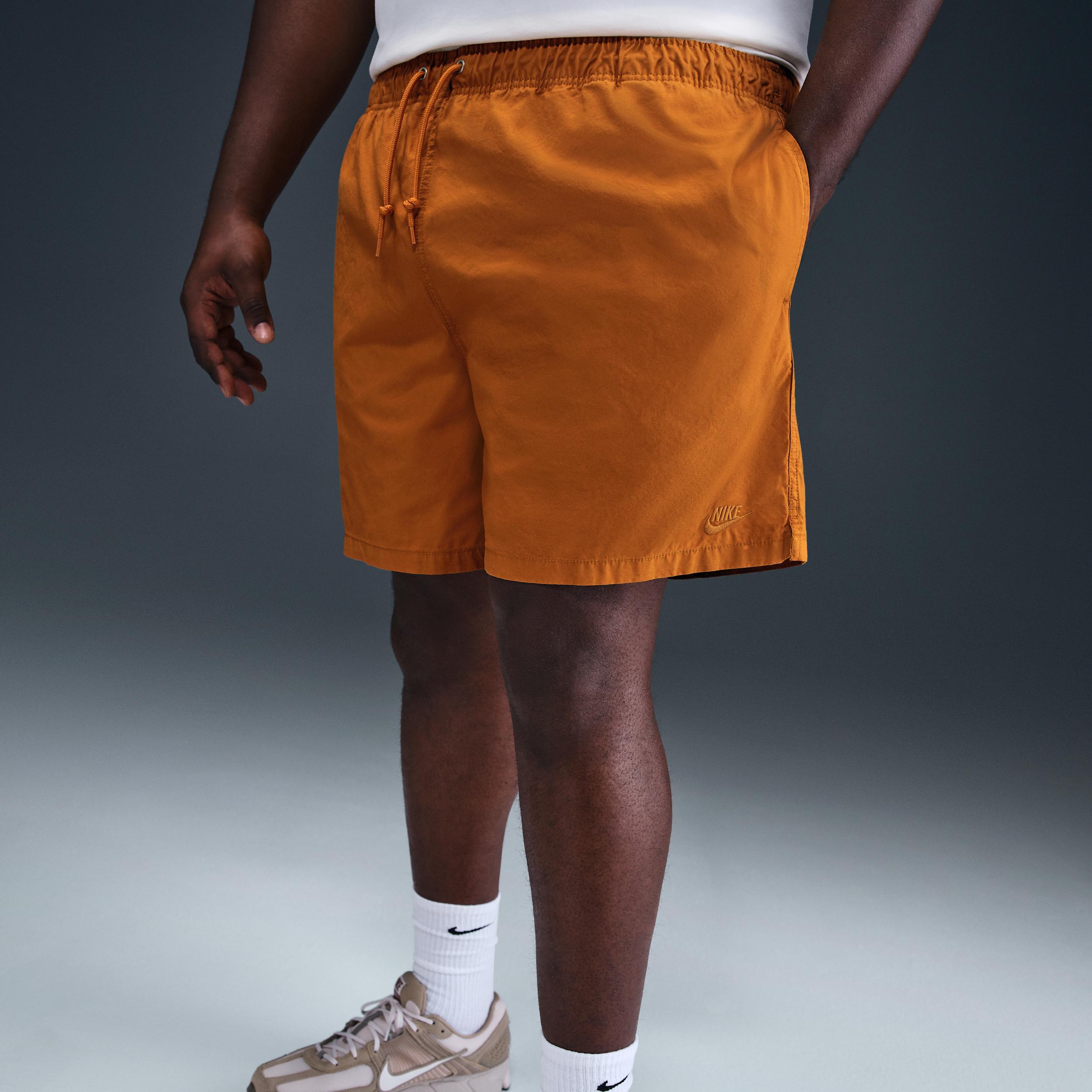 Nike Mens Club Woven Flow Shorts Product Image