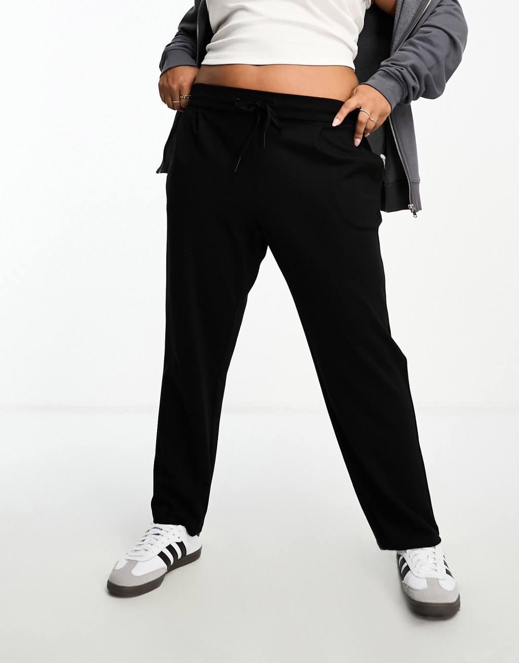 Vero Moda Curve tie waist tapered sweatpants Product Image