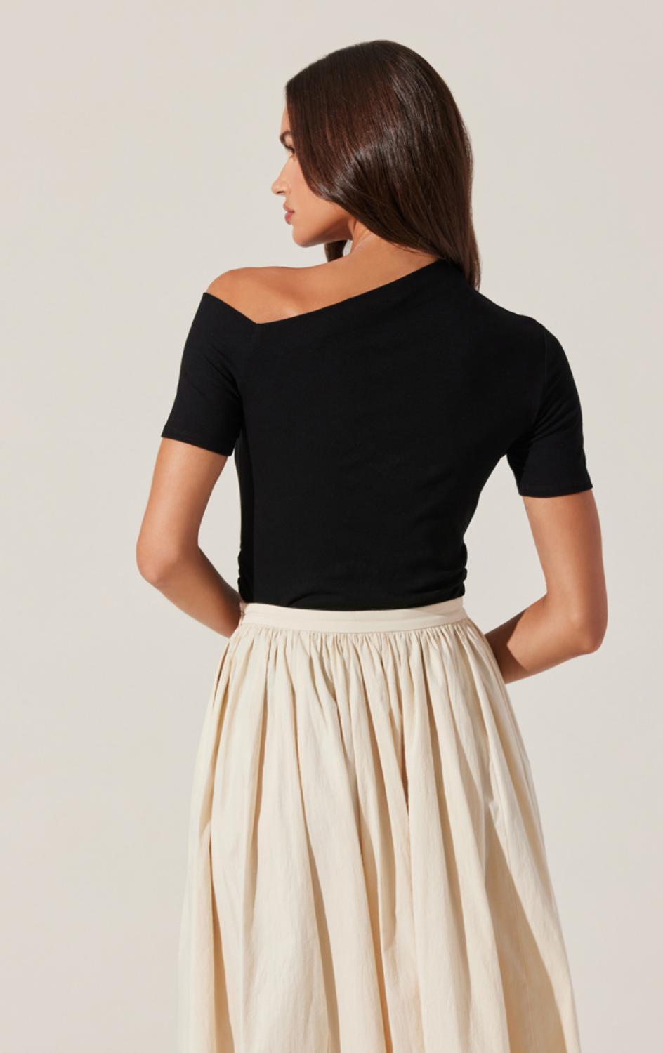 Ash Fitted Short Sleeve Top Product Image