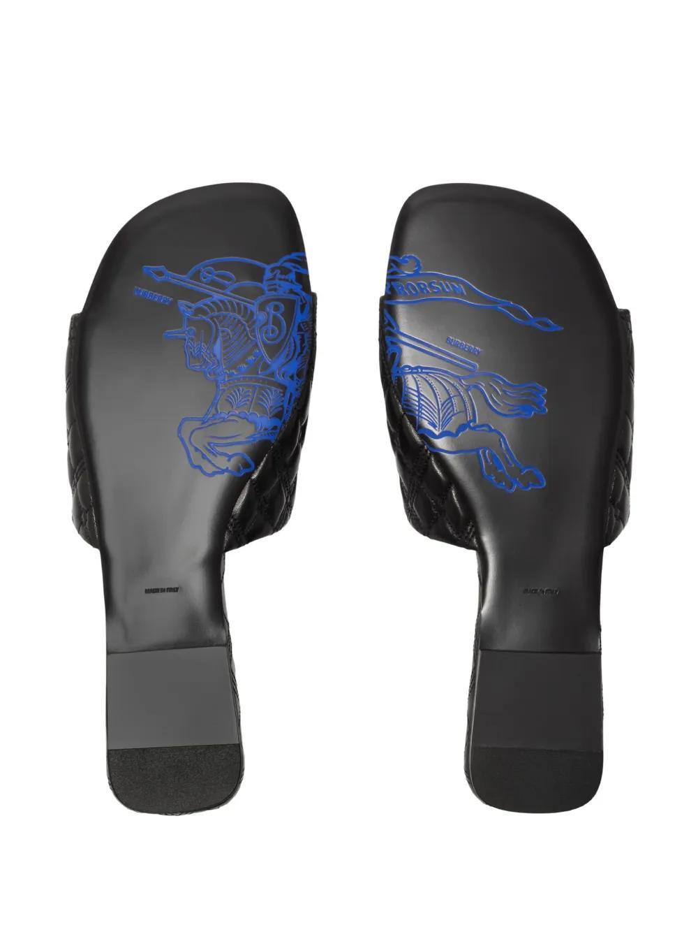 Quilt leather slides  Product Image