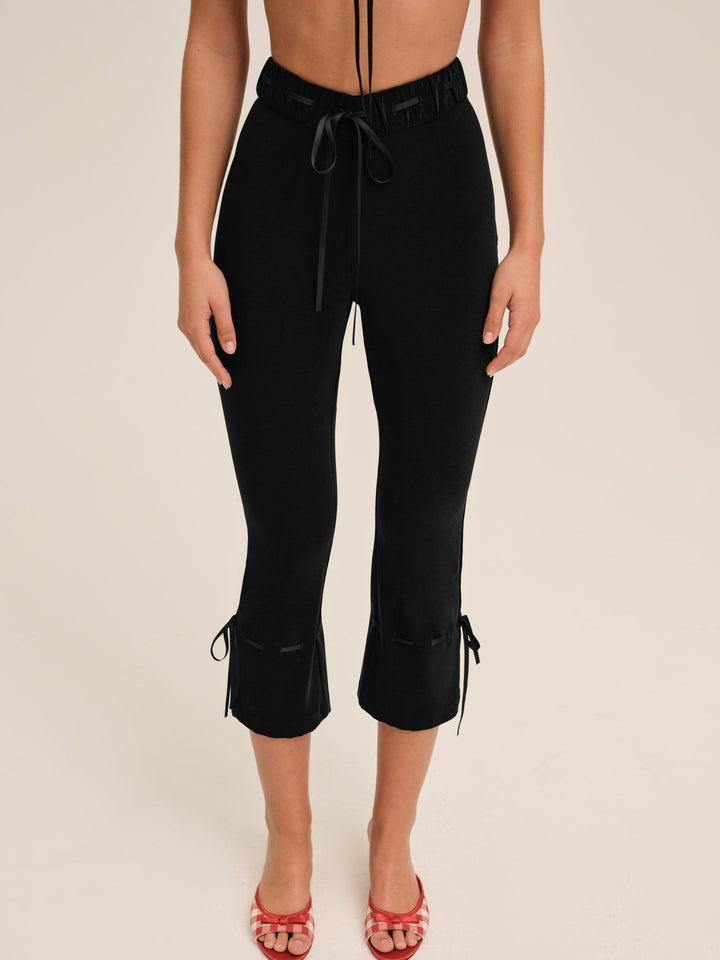 Cindy Capri Pant — Black Product Image