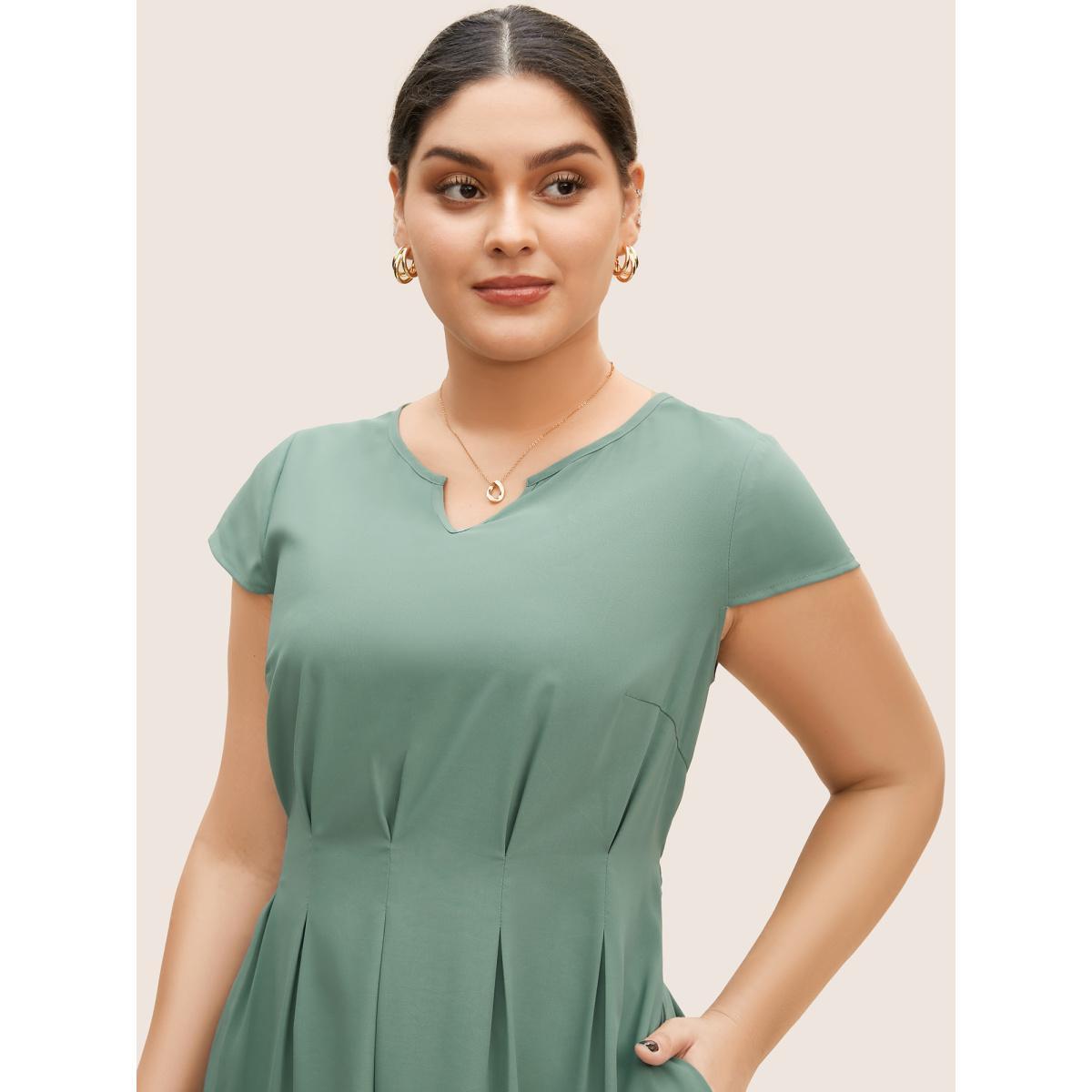 Plus Size Notched Collar Shirred Pleated Cap Sleeve Dress Emerald Women Work From Home Pleated Notched collar Cap Sleeve Curvy BloomChic 10/M Product Image