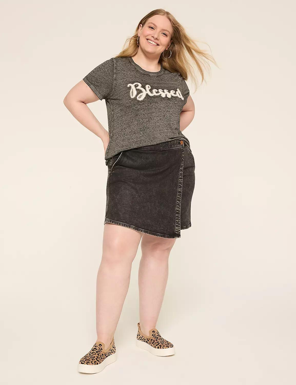 Signature Fit Denim Skort - 7.5" Inseam Product Image