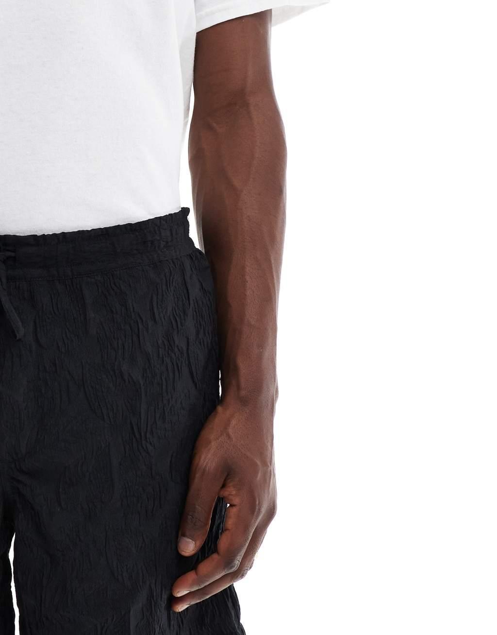 Jack & Jones jacquard pull on short in black - part of a set Product Image