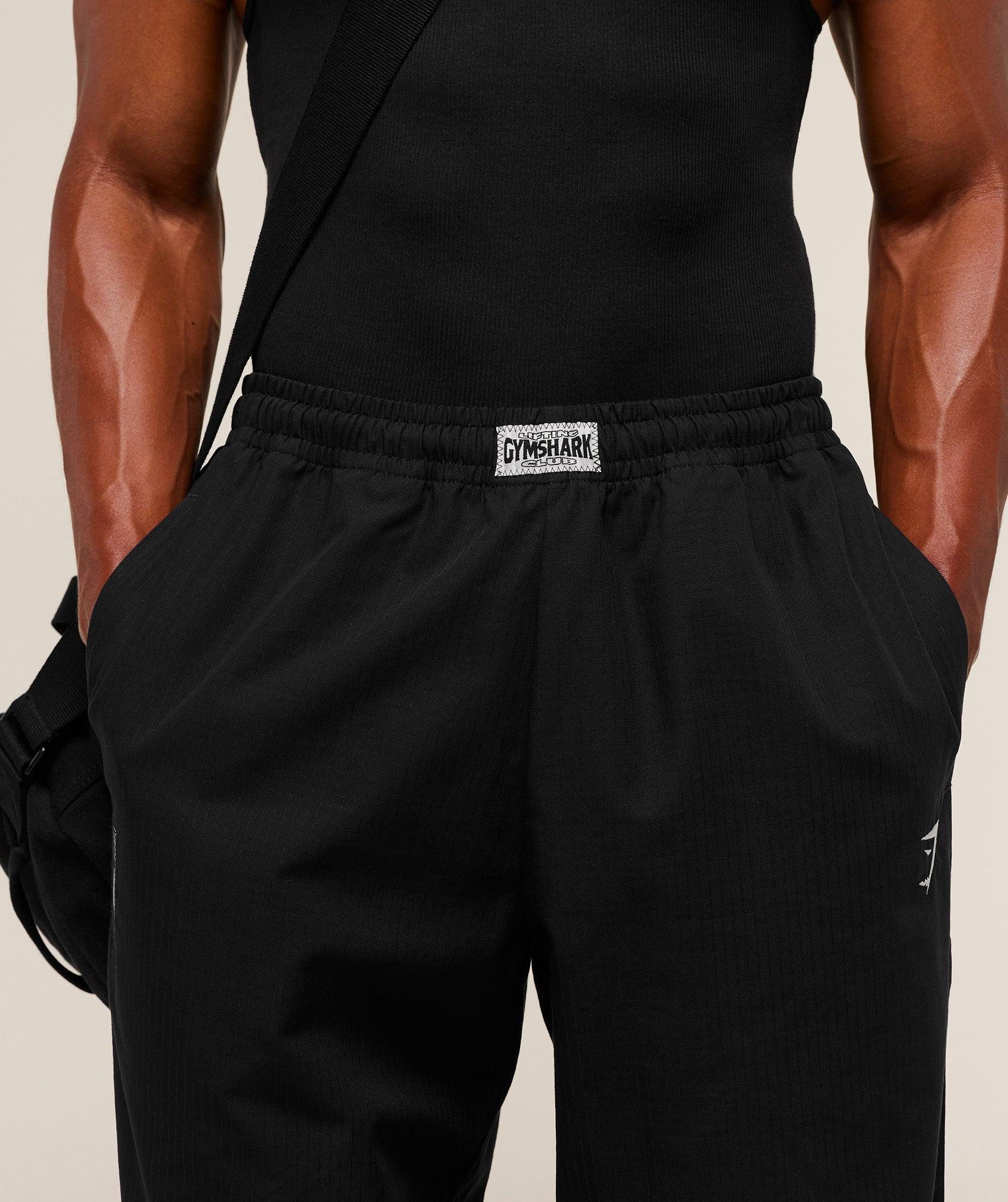 Gymshark Straight Leg Pumper Pants - Black Male Product Image