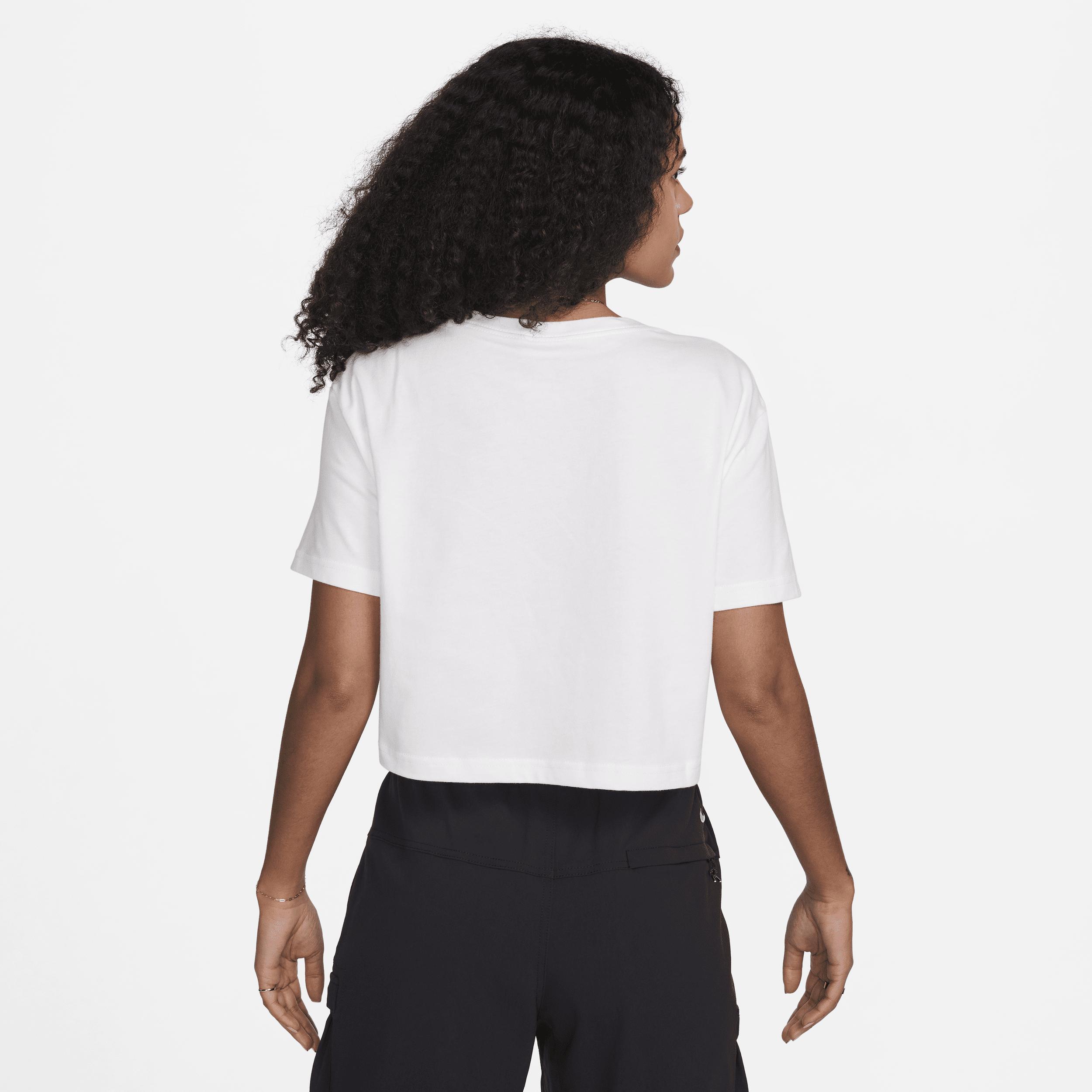 Nike SB x Sky Brown Women's Cropped Skate T-Shirt Product Image