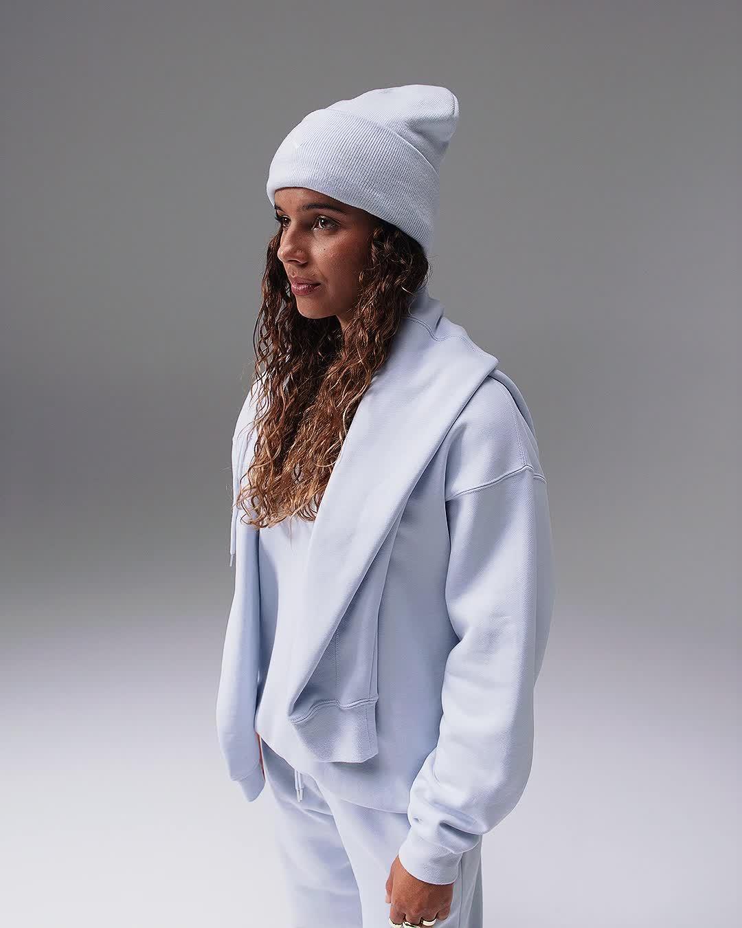 Women's Air Jordan 1 Mid Shoes Product Image