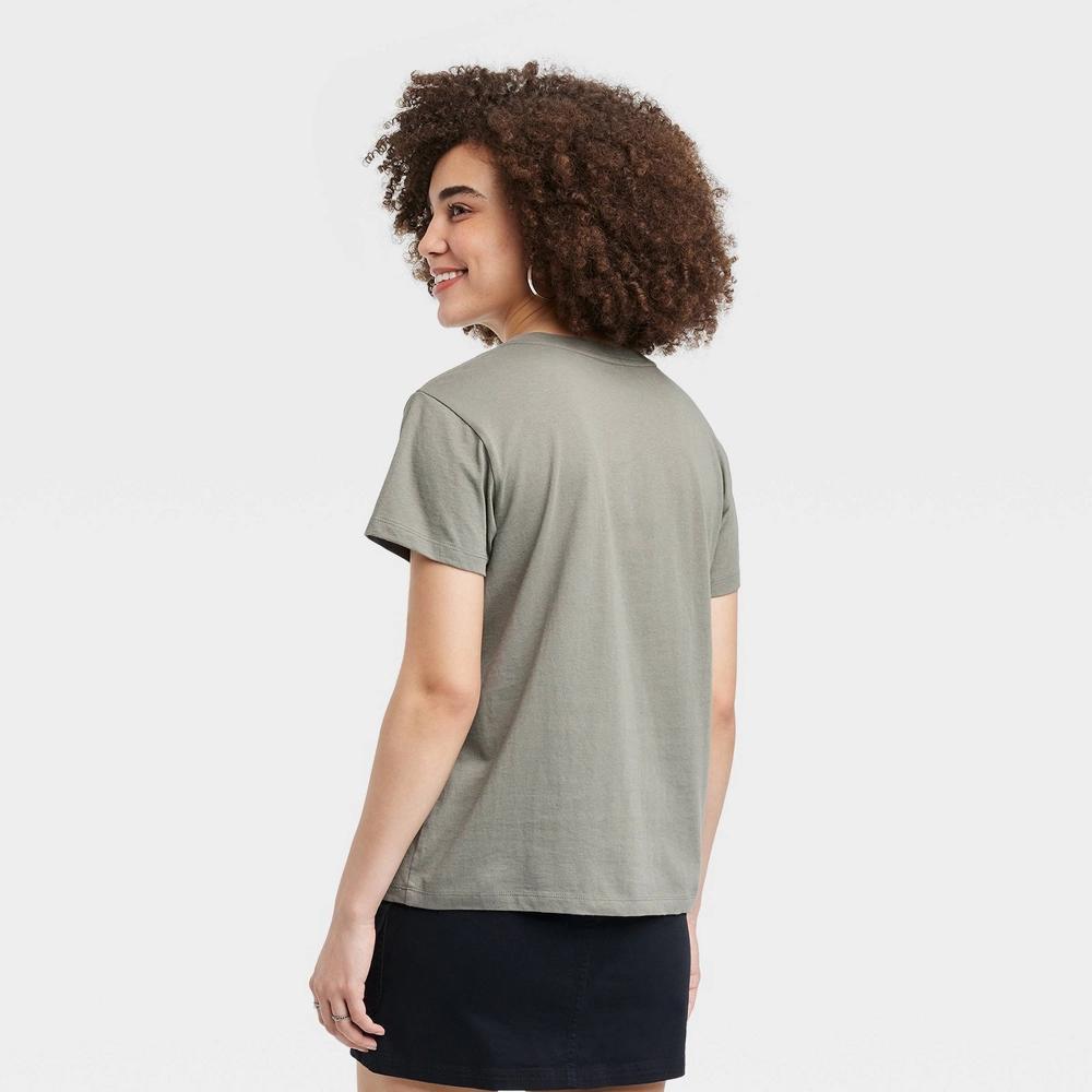Women's Floral Short Sleeve Graphic T-Shirt - Olive Green Product Image