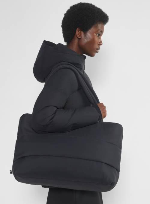 the super puff™ tote bag Product Image