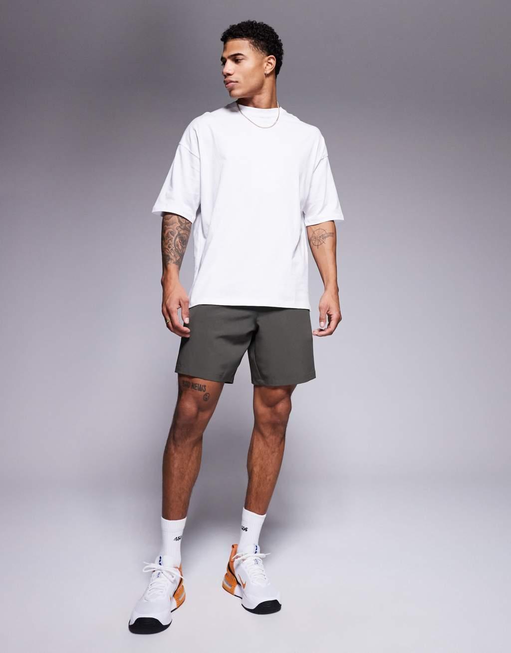 4505 Icon oversized cotton t-shirt with quick dry finish in white  Product Image