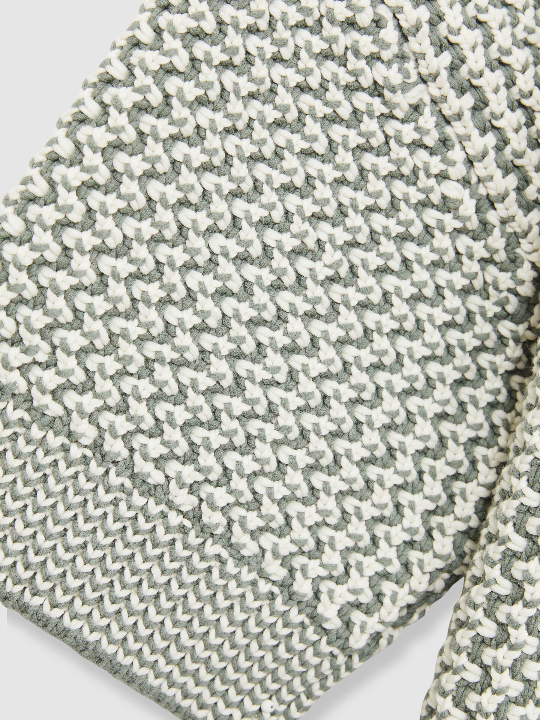Chunky-Knit Open-Collar Polo Shirt in Sage/Off White Product Image