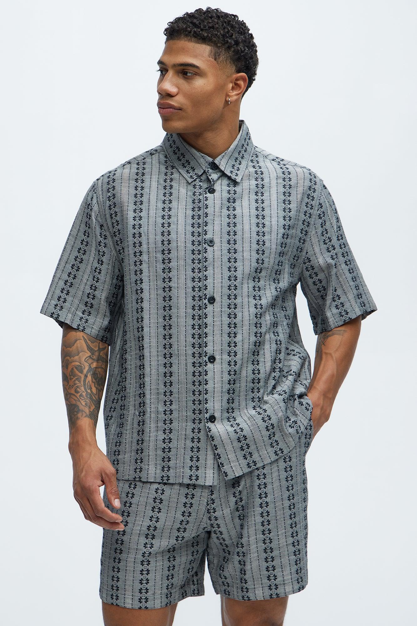 Denali Floral Short Sleeve Button Up - Black/combo Product Image