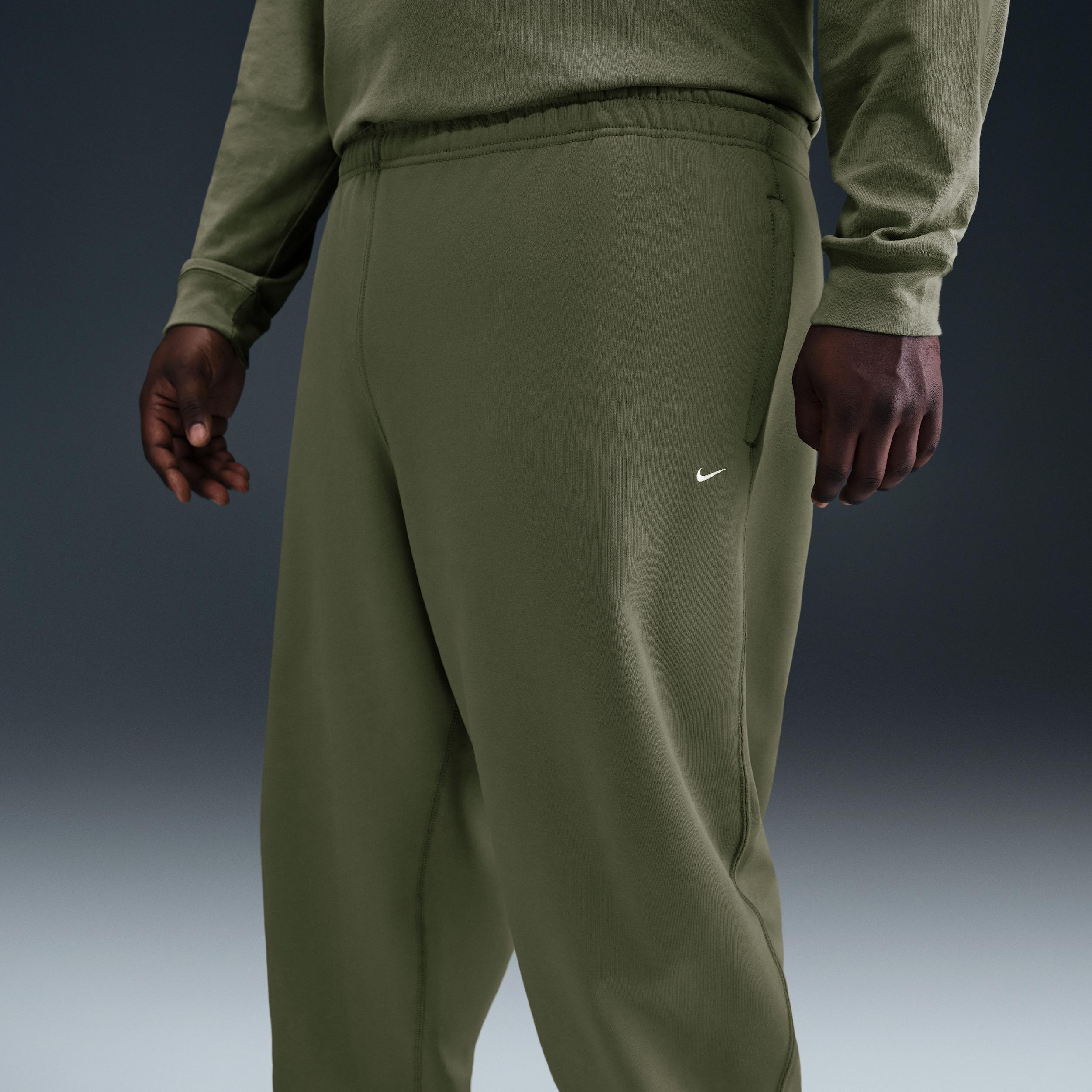 Nike Men's Solo Swoosh Cuffed Fleece Pants Product Image