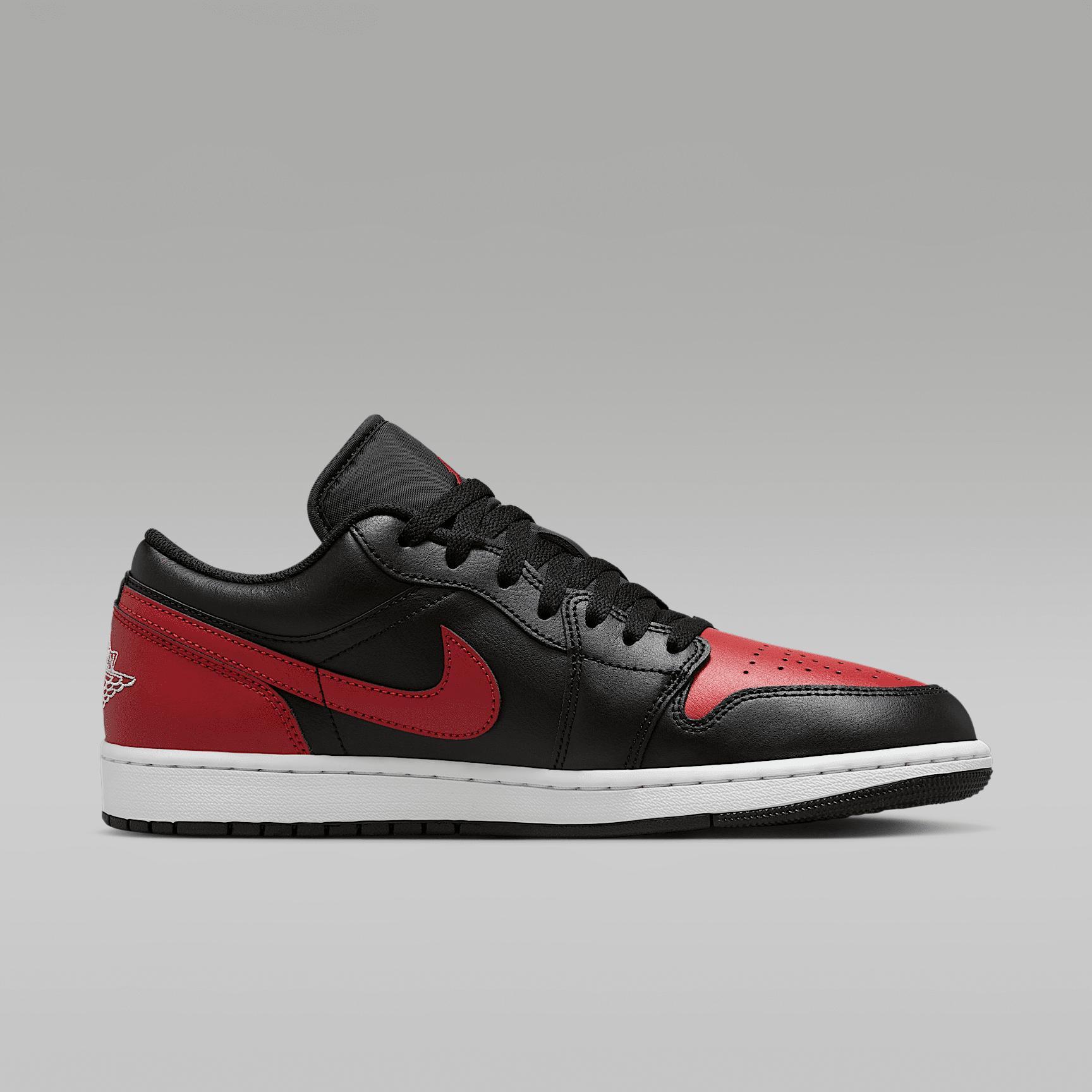 Air Jordan 1 Low Men's Shoes Product Image