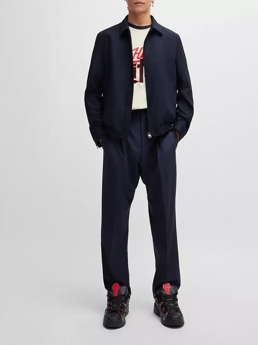 Modern-Fit Suit Product Image