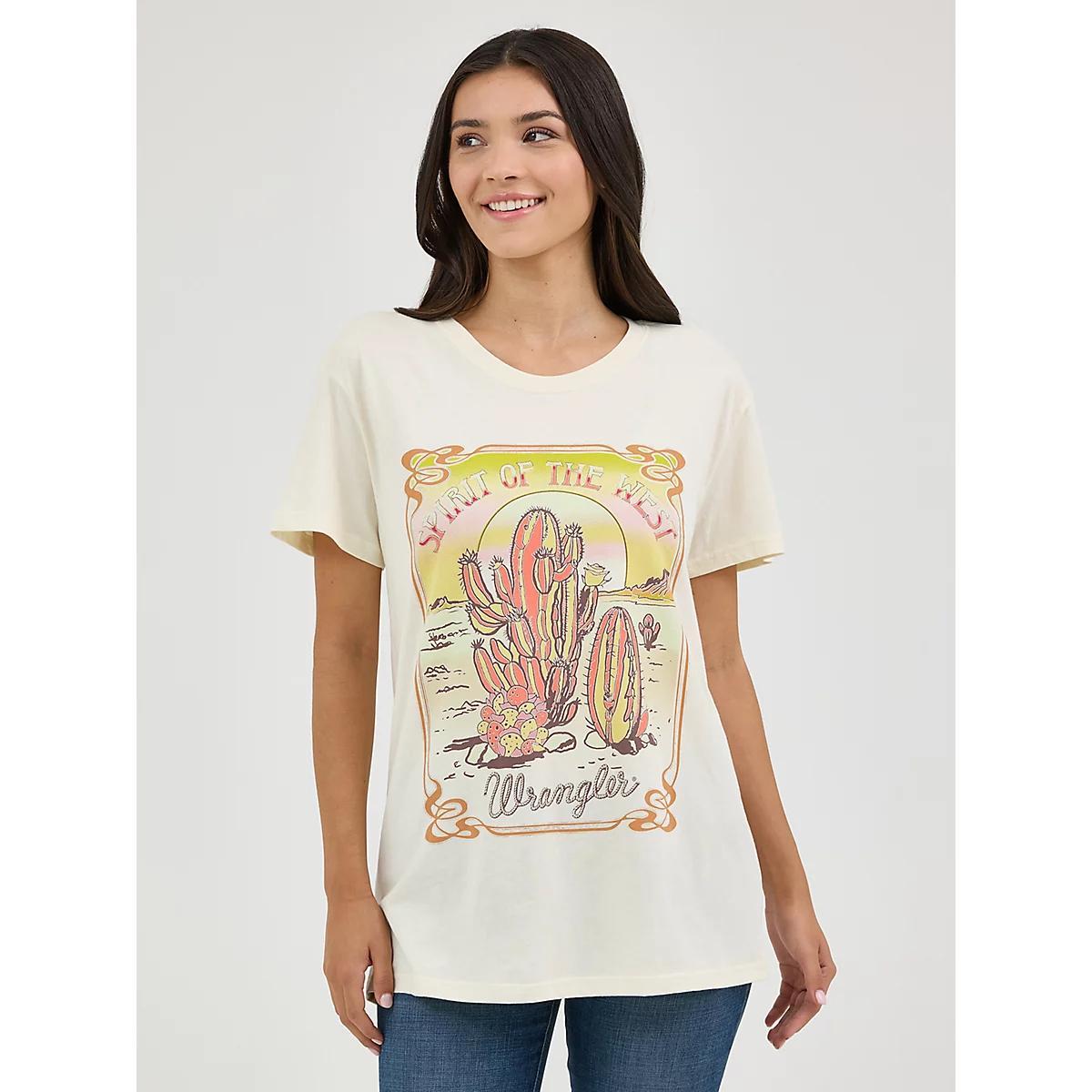 Women's Wrangler Western Graphic Boyfriend Tee in Olivine Mineral Wash Product Image