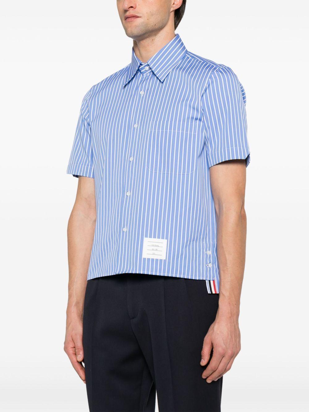 striped shirt Product Image