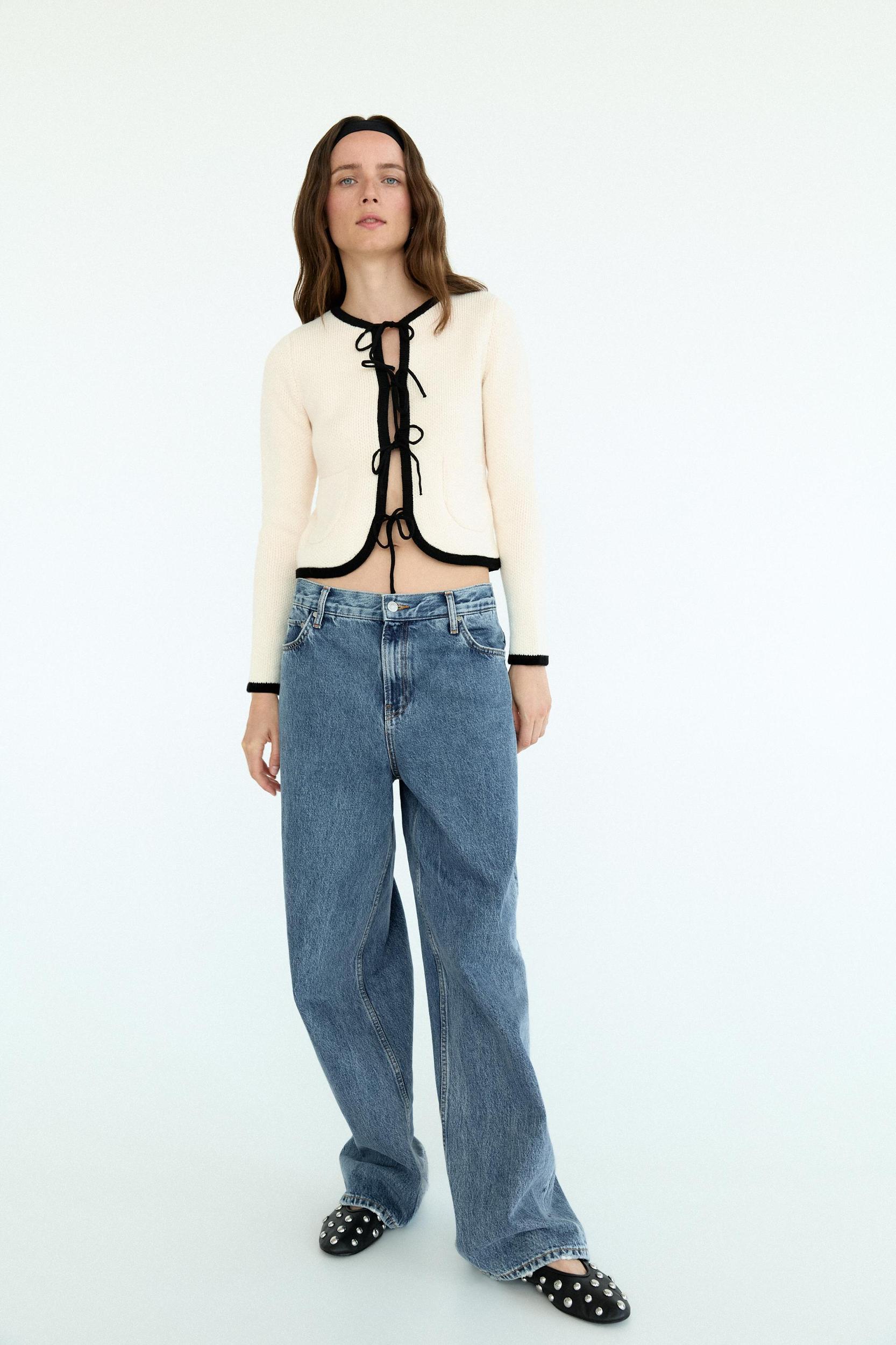 KNIT CARDIGAN WITH TIES Product Image