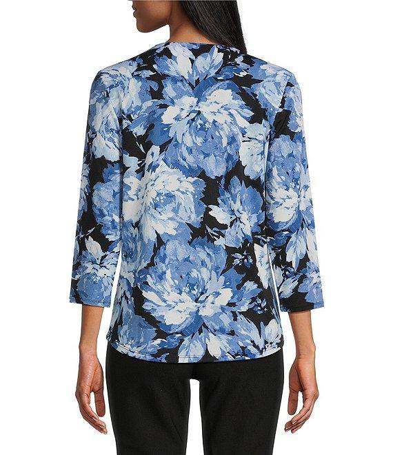 Jones New York Printed Moss Crepe 3/4 Sleeve V-Neck Top Product Image
